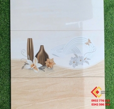 Gạch ốp tường 30x60 màu trắng kem vân đá hoa tiết bình hoa cao cấp