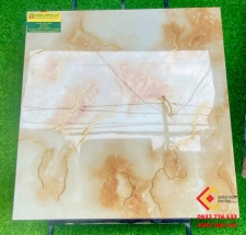 Gạch 80x80 hàng VN cao cấp ốp lát phòng khách nhũ vàng ánh kim 