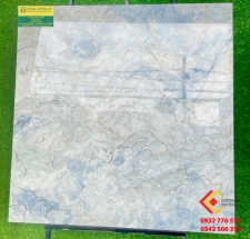 Gạch 80x80 white bianco marble ánh kim lát nền biệt thự tại Lâm Đồng